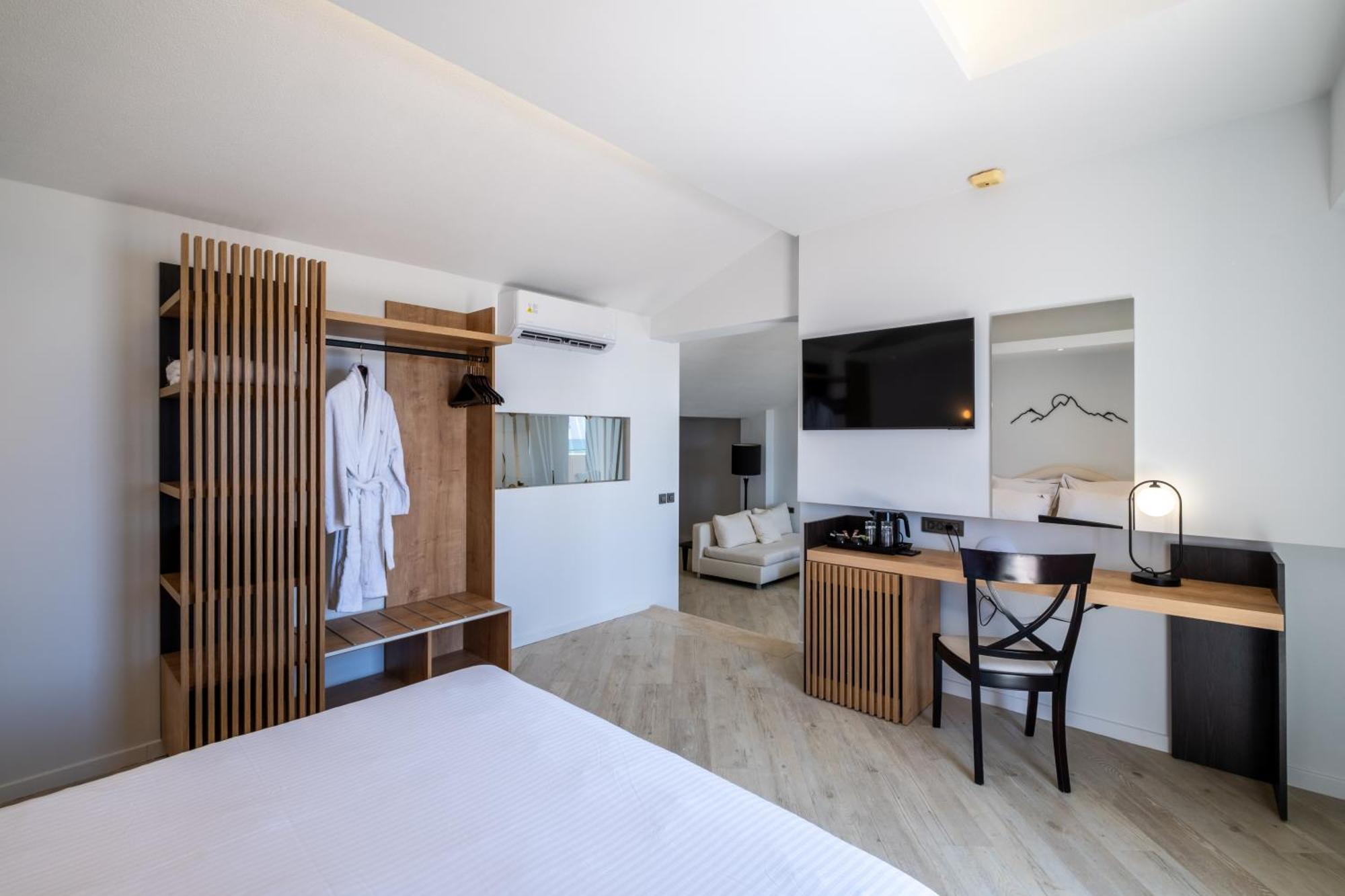 Hotel Mediterranean Laganas